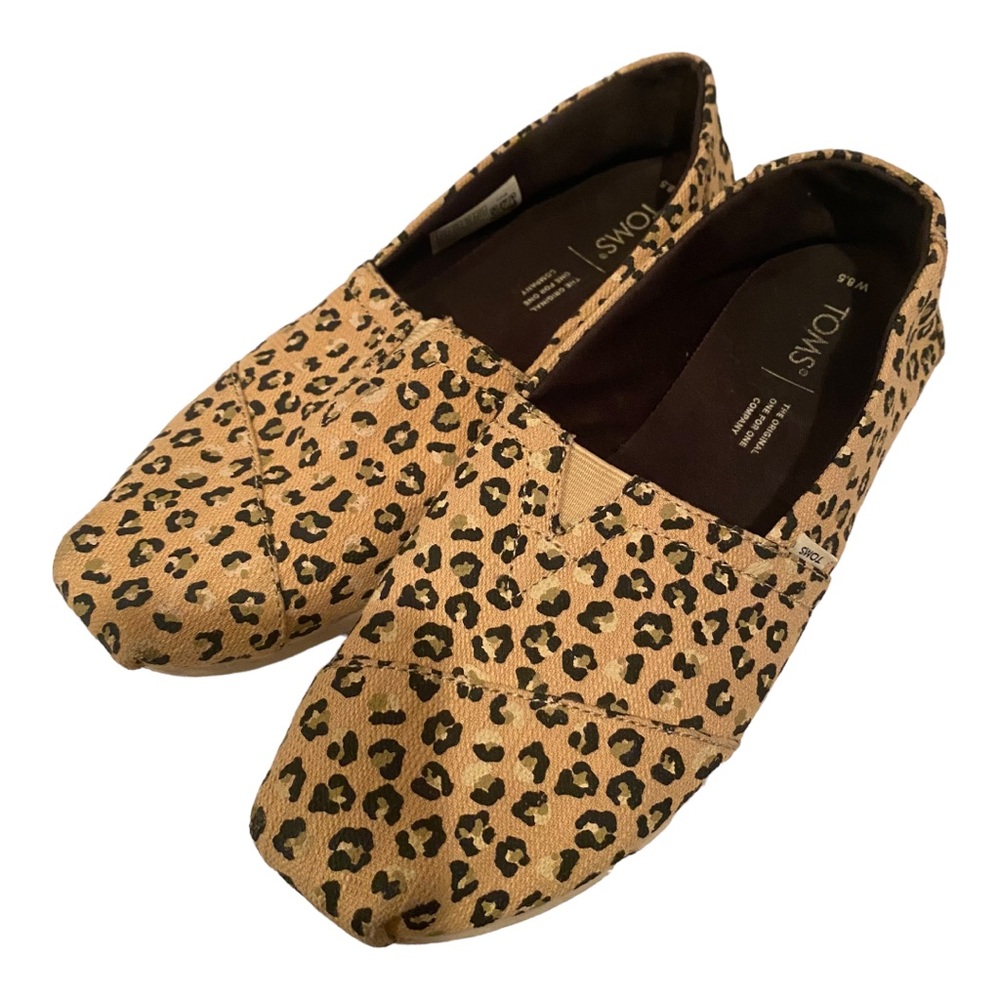 Leopard Slip On Tom’s. Like New.